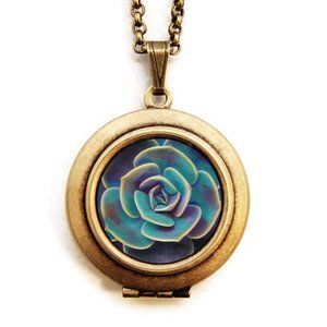 Succulent Plant Photo Locket Necklace - Green Botany Keepsake Treasure Gift NWT